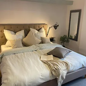 https://ferienwohnung-marzipan-im-herzen-der-altstadt.hamburg-hotels-de.com