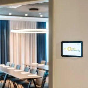 https://ghotel-hotel-and-living.com-bavaria.com