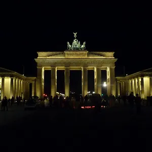 Apartment Apartment&rooms Near Brandenburg Gate